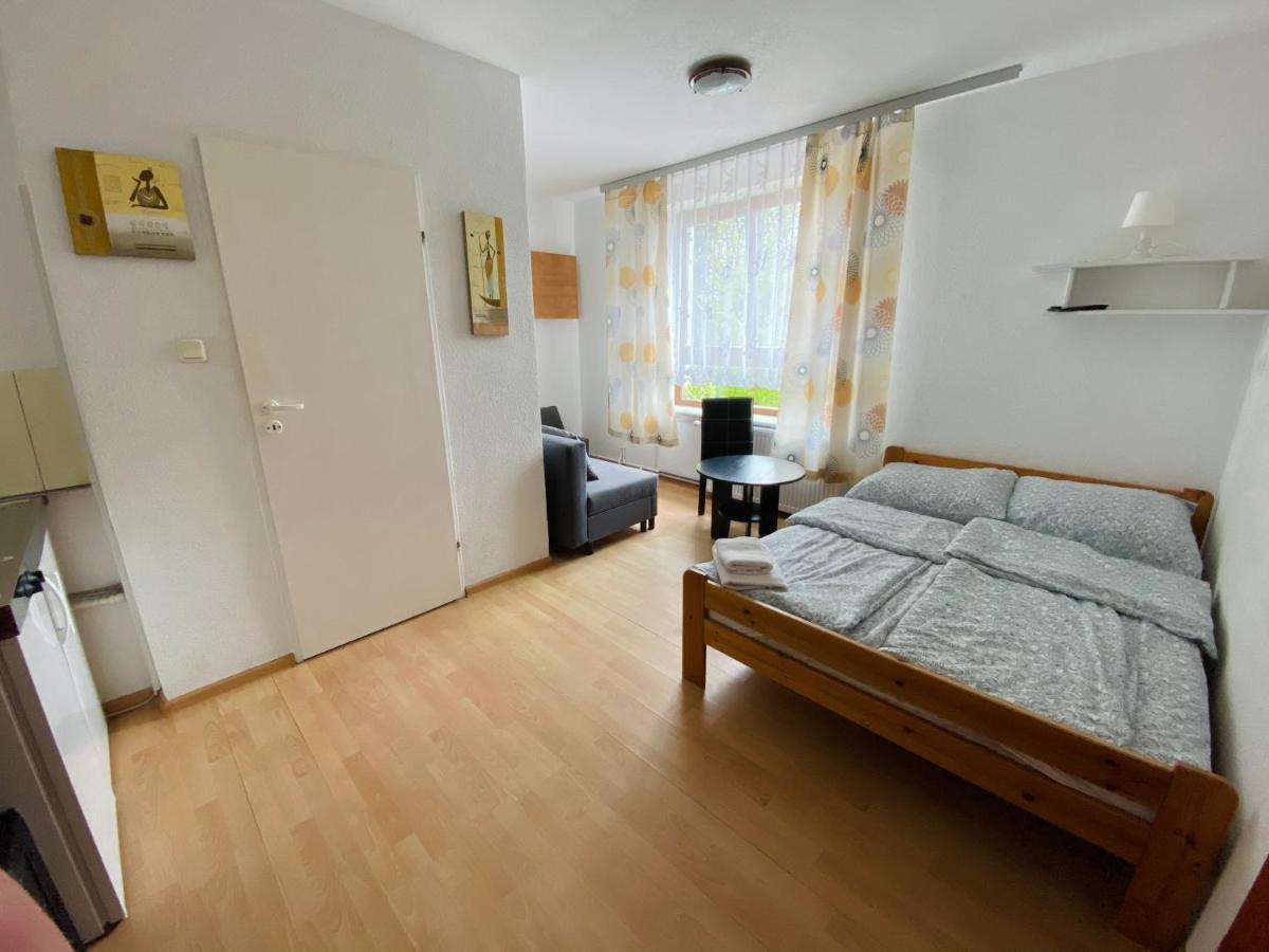 Dom Goscinny Batawia Łazy Exteriér fotografie