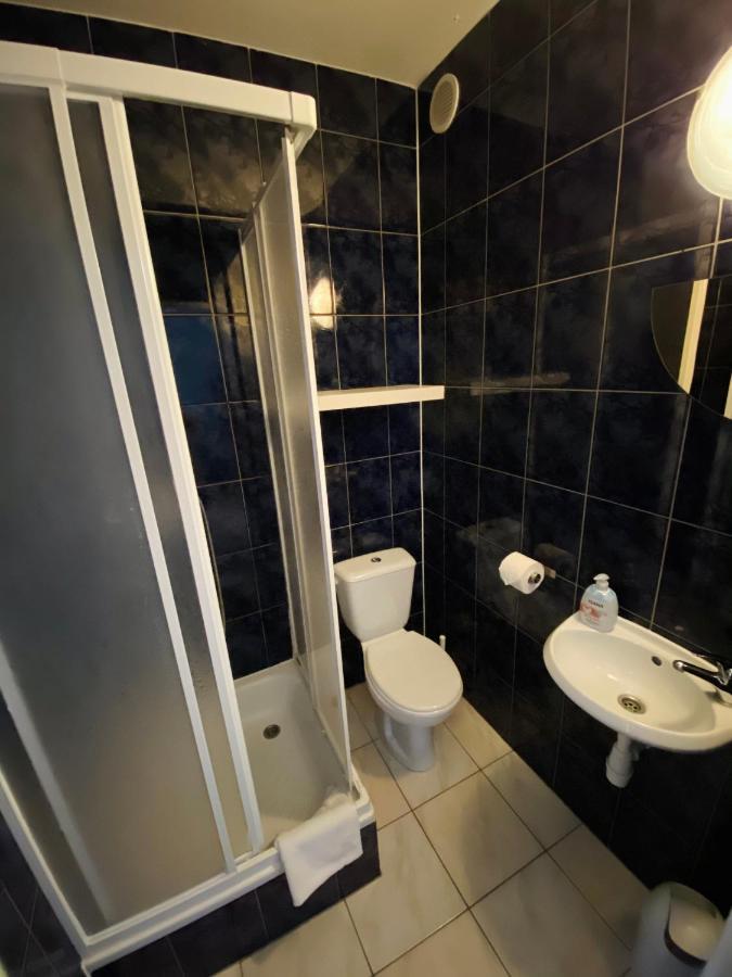 Dom Goscinny Batawia Łazy Exteriér fotografie